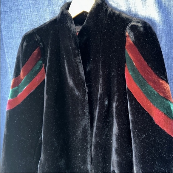 Vintage Coat - Picture 5 of 9